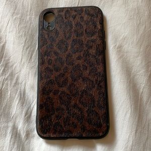 furry cheetah phone case